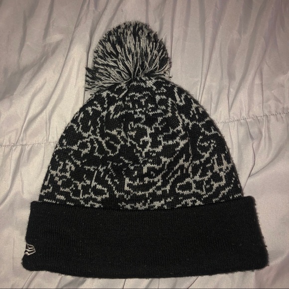 La beanie - Picture 2 of 2